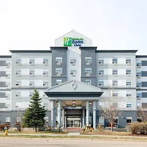 Express & Suites-edmonton South By Ihg Hotel Edmonton